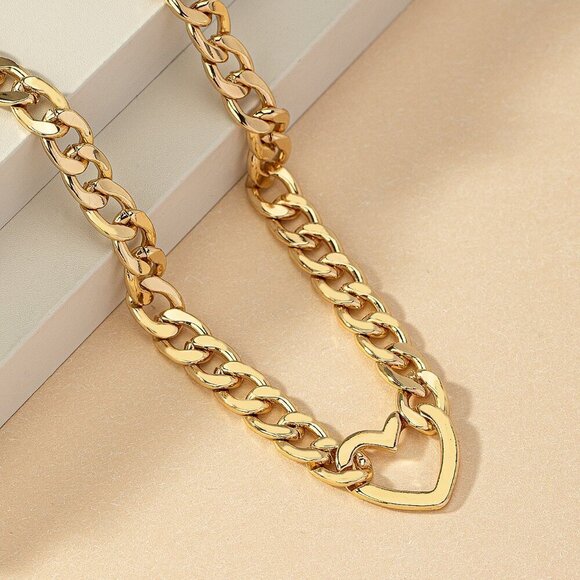 Yellow Gold Women's Fashion Heart Decor Choker - Picture 3 of 4